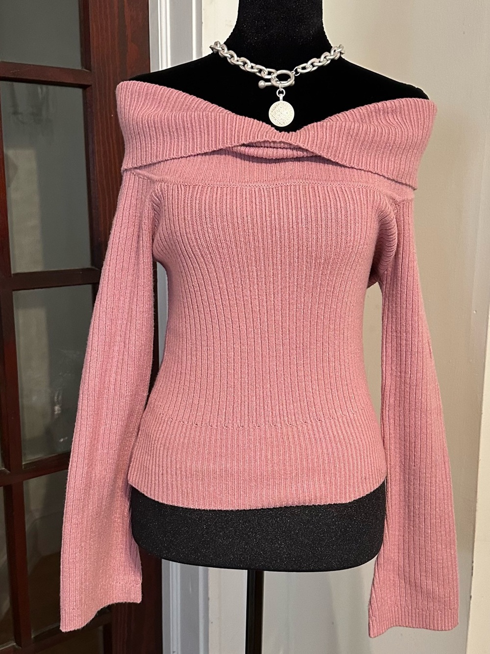 NEW Hooked ๐ค Up~Dusty Rose~Off The Shoulder Ribbed Sweater (M) - Picture 6 of 6
